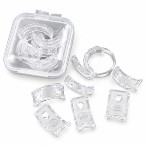 8 pièces d'espacement ajustables pour bagues en silicone transparent, invisibles, en forme de cœur - Product Image 1