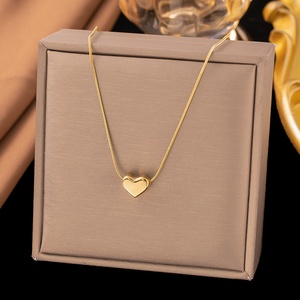 Collana da donna transfrontaliera in tungsteno con perle quadrate smussate, non sbiadisce, gioielli eleganti di lusso leggero - Product Image 6