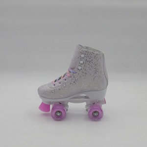 Patins à roulettes professionnels <span class=keywords><strong>Quad</strong></span> pour adultes <span class=keywords><strong>botte</strong></span> thermomoulable avec roues en uréthane 85A et roulements à ABEC-7 utilisation extérieure/intérieure - Product Image 5