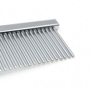 Peine metálico mayorista de dientes anchos con mango de madera para la eliminación de piojos y pelo de mascotas - Product Image 3