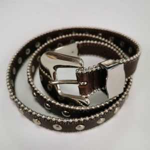 25mm di moda in vera pelle rivetto con <span class=keywords><strong>borchie</strong></span> 100% pelle di vacchetta in vera pelle <span class=keywords><strong>cintura</strong></span> di lusso per uomo Pin <span class=keywords><strong>cintura</strong></span> - Product Image 4