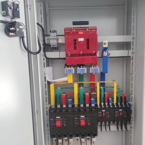 Panel de Distribución Principal Personalizado, Panel de Distribución de Bajo Voltaje, Interruptor de Carga con Medidor CT, Aislador de Carga de 4 Vías, Barra Colectora de Cobre para Alimentación MCCB - Product Image 1