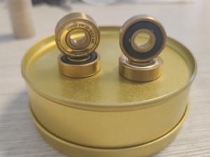 Op Maat Gemaakte Hoge Precisie Skateboard Lager 608 2rs Rechte Rij Chroom Stalen Kogellager Titanium Vergulde Gouden Ring - Product Image 6