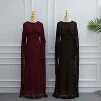 Robe longue en dentelle pour femme musulmane, élégante, avec cape en dentelle ajourée intégrée, taille ajustable, tenue de soirée islamique modeste pour femmes