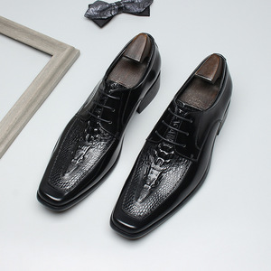 Chaussures derby italiennes, chaussures pour hommes en cuir de vachette de qualité supérieure, chaussures à bout pointu tendance avec motif crocodile en relief - Product Image 5