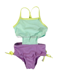 Traje de baño de una pieza Rashguard con estampado floral tropical de manga larga para niñas pequeñas al por mayor - Product Image 5