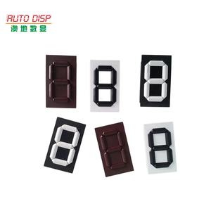 Pantalla Digital LED para Exteriores <span class=keywords><strong>de</strong></span> Plástico con Clasificación IP65 y Garantía <span class=keywords><strong>de</strong></span> 3 Años para Uso Educativo y Visualización <span class=keywords><strong>de</strong></span> Precios/Hora - Product Image 3