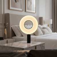 Lampe de table créative de luxe au design moderne pour la décoration de la maison, lampe de chevet pour chambre d'hôtel, lampe de lecture