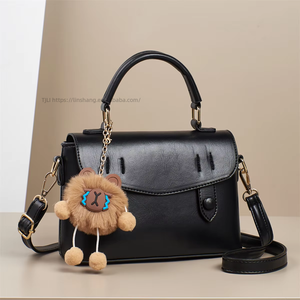 Newest Good Quality Pu Leather Ladies Handbags Trendy Fashion Latest Luxury Designer Women's Messenger Bags - Product Image 5