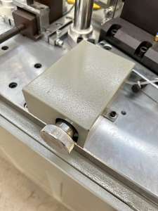 Machine de Combinaison d'Angles en Aluminium <span class=keywords><strong>PVC</strong></span> UPVC à Haute Vitesse Machine de Fabrication de Fenêtres et de Portes Avancée Machine de Jonction de Haute Technologie - Product Image 3