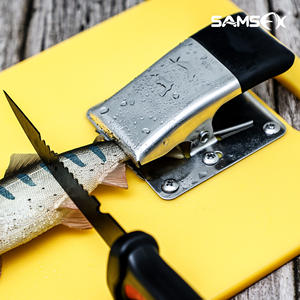 แผ่นรอ<span class=keywords><strong>ง</strong></span>ทำความสะอาด<span class=keywords><strong>ปลา</strong></span> SAMSFX พร้อมที่หนีบ<span class=keywords><strong>ปลา</strong></span> ที่หนีบหาง<span class=keywords><strong>ปลา</strong></span> สำหรับขูดเกล็ด ตัดปลา พร้อมที่จับ - Product Image 4