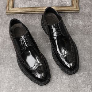 Chaussures décontractées pour hommes à semelle en cuir, style anglais, bout sculpté, semelle épaisse, pour affaires - Product Image 3