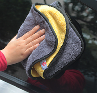 Serviette de voiture en microfibre écologique 1200gsm Technique tissée à séchage rapide et compressée avec marque privée