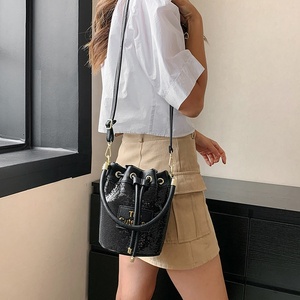 2025 Trendy New Design Custom Logo Cute Purse Ladies Shoulder Crossbody <strong>Sequined</strong> Bling Purse Small <strong>Handbags</strong> Women's Bucket Bags - Product Image 5