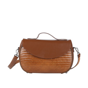 Traditional Chinese Style Handmade Bamboo Woven Leather Crossbody Bag Waterproof Women's Tote Artistic Retro Handbag - Product Image 5