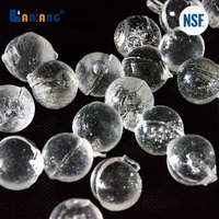 Traitement de l'eau : Billes de Siliphos (Polyphosphate) transparentes et cristallines Crystphos pour la prévention de la calcaire dans les échangeurs de chaleur
