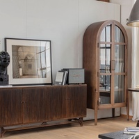 Buffet rustique en bois massif Tuscan Naturalist, vertical, à quatre portes cannelées, pour salle à manger