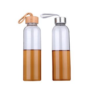 Botella de agua portátil de vidrio de borosilicato alto de 550ml con asa Tapa de bambú Sin BPA para una <span class=keywords><strong>vida</strong></span> <span class=keywords><strong>saludable</strong></span> - Product Image 1