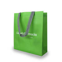 Sac fourre-tout réutilisable en non-tissé thermosoudé personnalisable à prix réduit, avec poignées découpées et motif lettres – Offre spéciale