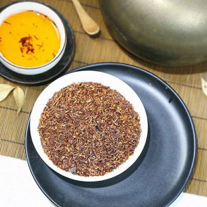 Miscela di tè Rooibos al cioccolato senza caffeina con veri fave di cacao e bustine di tè Rooibos al gusto d'uva dolce - Product Image 1