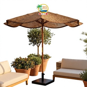 NUEVO DISEÑO DE FIBRA DE COCO hecha de madera FSC y tela de fibra de coco utilizada en espacios exteriores y en la playa - Product Image 1
