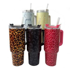 Mug de voyage isotherme classique en acier inoxydable motif léopard de 40 oz avec couvercle et paille, poignée, logo personnalisable, 5 couleurs en stock - Product Image 1