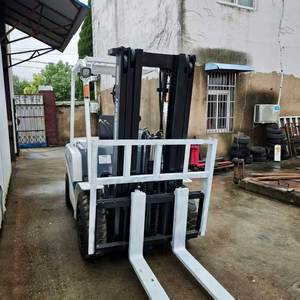 Used TCM FD30 Diesel <b>Engine</b> 3 Ton Forklift Truck Good Condition Japan Origin - Product Image 4