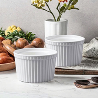 Plat à soufflé rond en céramique blanche traditionnelle, 10 cm, pour la cuisson et le service de desserts