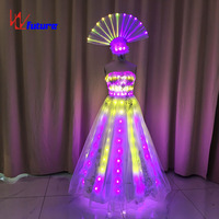 Robe de scène LED élégante et lumineuse, costume de performance pour défilé de mode, concert, mariage, fête, festival, salle de bal