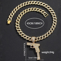 Collar con Colgante de Pistola Plateada de Estilo Atrevido con Cadena Cubana de Diamantes de Imitación para Entusiastas del Hip Hop y la Moda Urbana