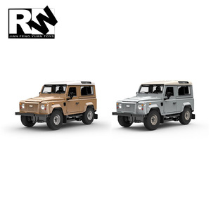 Voiture miniature RW sous licence, modèle Land Rover Defender classique à l'échelle 1/32, en alliage, pour enfants - Product Image 1