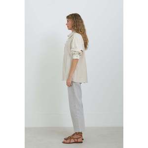 Chemise en lin à manches longues pour femme, beige foncé, décontractée, respirante, chemisier de tous les jours, style simple - Product Image 2