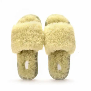 Pantoufles confortables à bout ouvert hiver intérieur extérieur maison dames moelleux diapositives en peluche fausse fourrure pantoufles pour femmes - Product Image 2
