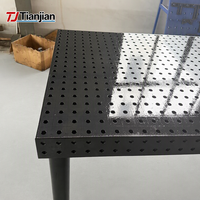 Table de soudage modulaire usinée CNC D16, plateforme de fixation flexible 3D, banc de travail d'atelier à charge lourde pour la fabrication métallique