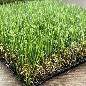 Tapis <span class=keywords><strong>de</strong></span> gazon artificiel PE pour pelouse <span class=keywords><strong>de</strong></span> gymnastique Gazon <span class=keywords><strong>de</strong></span> football en caoutchouc Gazon synthétique pour le football d'arrière-cour Gazon <span class=keywords><strong>de</strong></span> gazon synthétique pour le football - Product Image 5