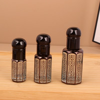 Bouteille Attar d'huiles de parfum Oud Simple de luxe 3ml vitrail avec bâton en plastique de forme plate et bouchon à vis doré quantité minimale de commande 100 pièces