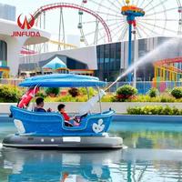 Bateau à moteur gonflable personnalisé sur le thème des pirates avec éclairage LED et musique
