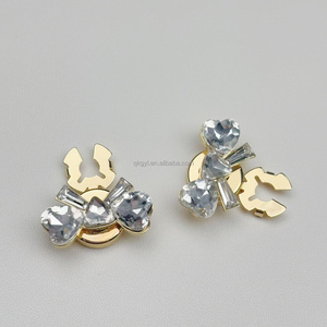 Bán buôn dễ thương lấp lánh Bow Shape Thiết kế Khuy măng sét Rhinestone không may quần áo thanh lịch nút quần áo phụ kiện trang sức - Product Image 2