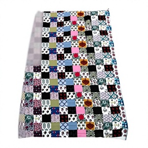 Alfombra Multicolor Estampada, Alfombra de Diseño con Parches, Alfombra de Algodón con Estampado Étnico, Dhurrie Tradicional con Parches, Patrón Vintage - Product Image 1