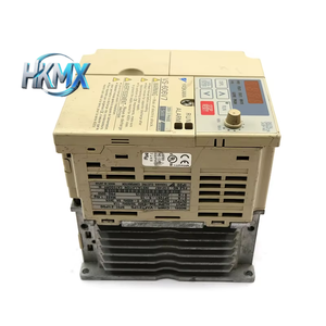 Variateur de fréquence VFD série V7 CIMR-V7AT21P5 1,5 kW 220 V triphasé AC en stock - Product Image 1