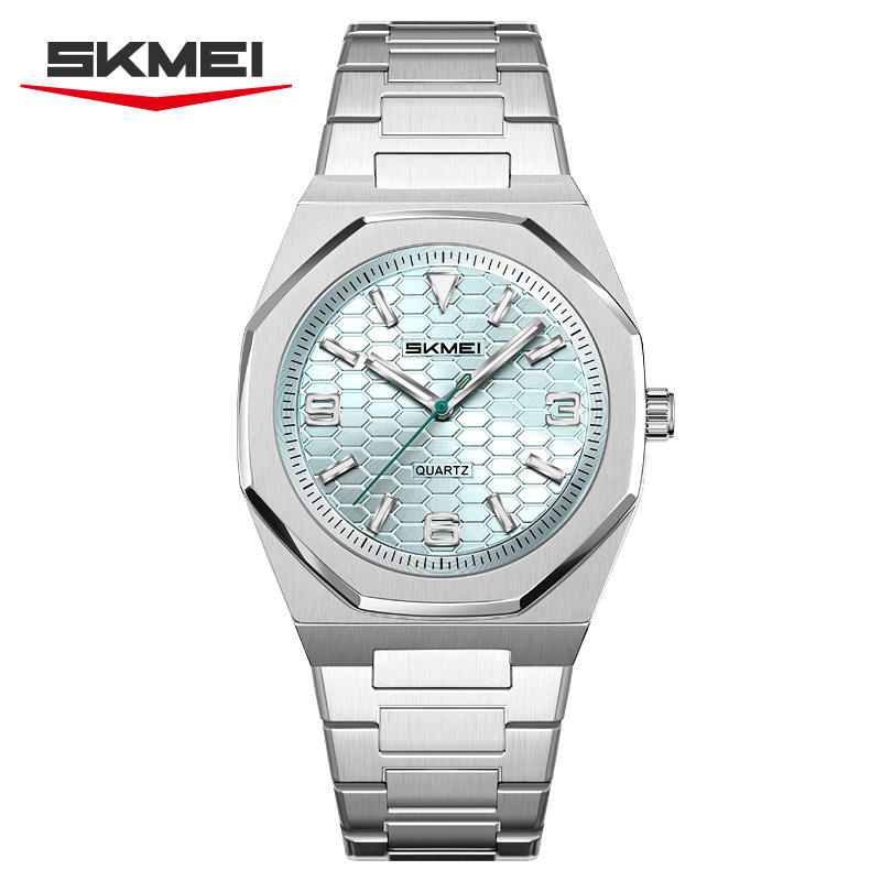 สีเงิน/สีน้ำเงิน