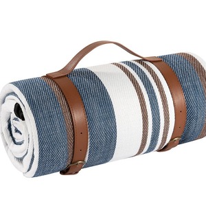 เสื่อปิกนิกหนังทรงสี่เหลี่ยมกันความชื้นสำหรับตั้งแคมป์กลางแจ้งและชายหาด พร้อมสายรัด ใช้ได้ทุกฤดูกาล - Product Image 4