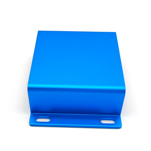 صندوق توصيل كهربائي من سبائك الألومنيوم المبثوق بتصنيف IP54 للاستخدام الخارجي وحاويات قابلة للتخصيص - Product Image 2