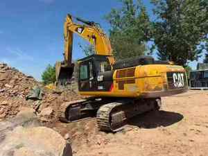 Excavatrice CAT 336D2 L avec godet de terrassement d'une capacité de 1,15 m³, poids opérationnel de 22 tonnes, modèle d'occasion - Product Image 4