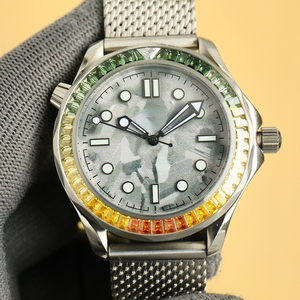 Wholesale Factory Price Mechanical Diver 300m 8806 Movement 007 Stainless Steel <b>Case</b> Luminous <b>Watches</b> Men Wrist Luxury - Product Image 4