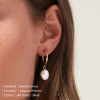EMANCO Boucles d'oreilles créoles géométriques minimalistes et délicates en acier inoxydable couleur or pour femme, accessoires de bureau/carrière et de fiançailles