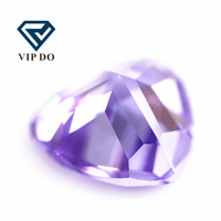 3x3mm-12x12mm pierre précieuse synthétique en zircon cubique en forme de trillions de couleur lavande