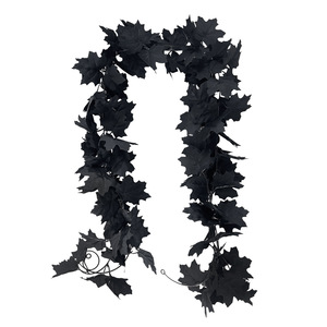 Guirlande artificielle en érable noir 100cm-200cm pour Halloween, décoration d'automne, style fleur en soie, pour la maison et les fêtes de la récolte - Product Image 5