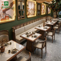 Mobilier de restaurant commercial moderne et robuste : banquettes en rotin, ensembles table et chaises en bois massif, caractéristiques écologiques pour