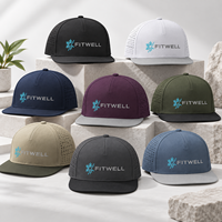 Casquette à visière plate avec logo personnalisé, panneaux latéraux perforés, options de couleurs bicolores, OEM ODM pour les marques de streetwear et de designers